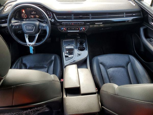2017 AUDI Q7 quattro Premium Plus