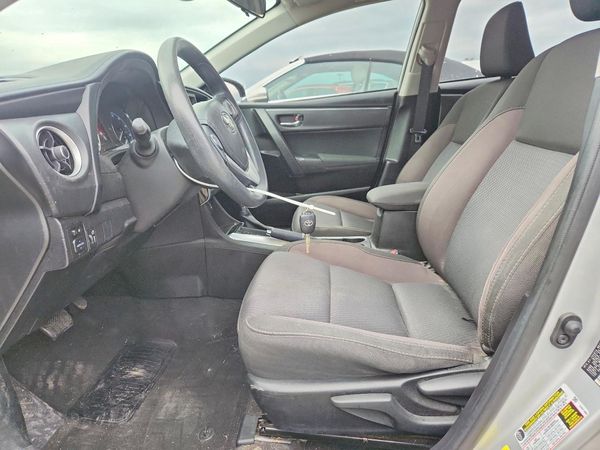 2017 TOYOTA COROLLA