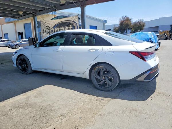 2026 HYUNDAI ELANTRA