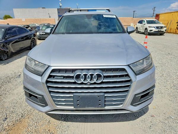 2017 AUDI Q7 quattro Premium Plus