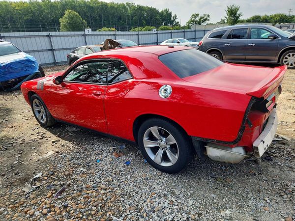 2018 DODGE CHALLENGER SXT