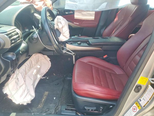 2016 LEXUS IS