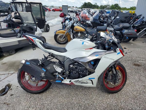 2024 KAWASAKI NINJA 600