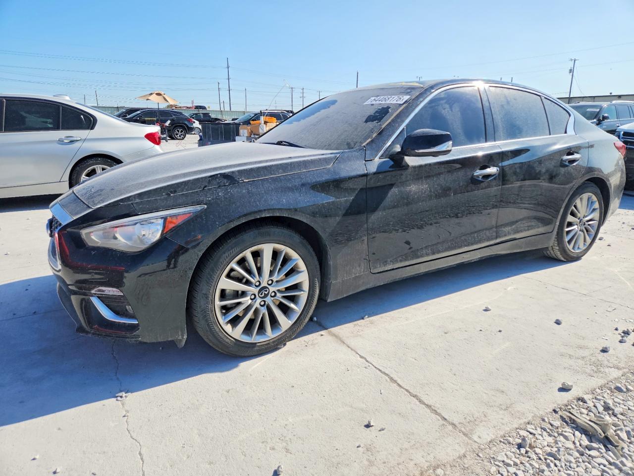 2021 INFINITI Q50 LUXE — Front 3/4