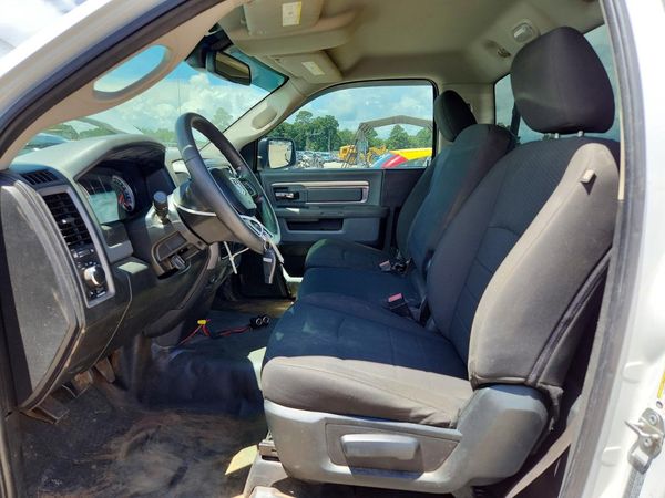 2019 RAM 1500 CLASSIC Classic DS