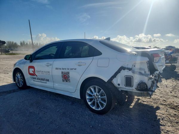 2022 TOYOTA COROLLA