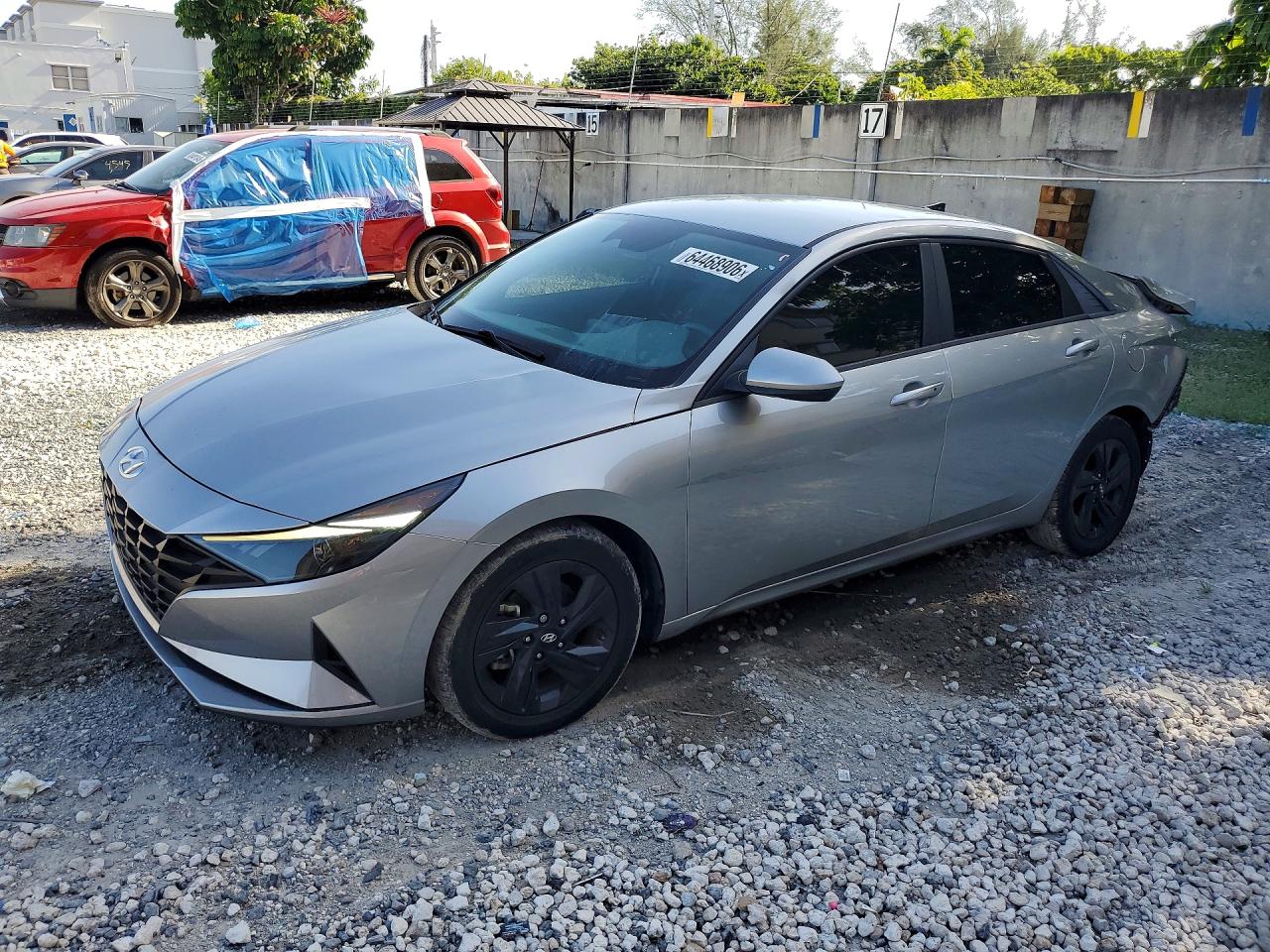 2022 HYUNDAI ELANTRA