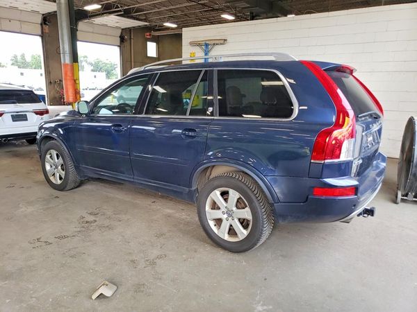2013 VOLVO XC90
