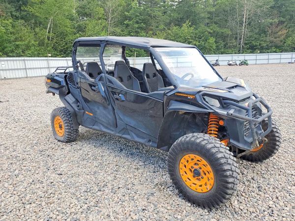 2022 CAN-AM COMMANDER MAX
