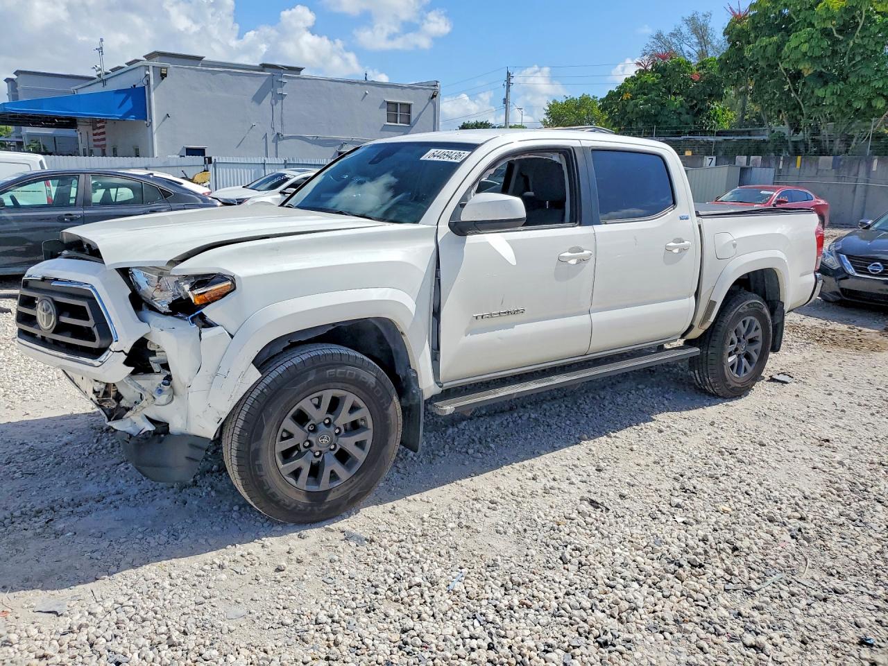 2020 TOYOTA TACOMA SR5