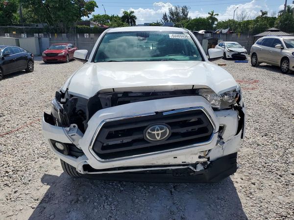 2020 TOYOTA TACOMA SR5