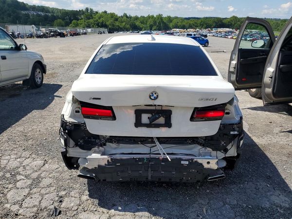 2022 BMW 530