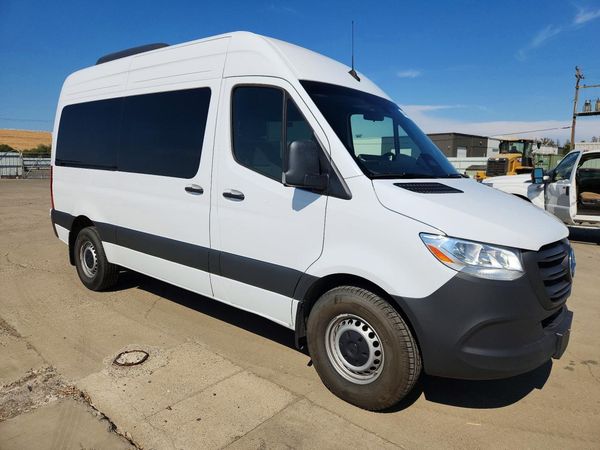 2025 MERCEDES-BENZ SPRINTER