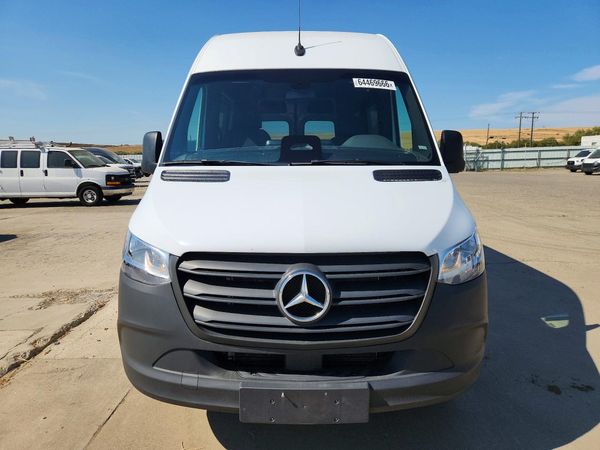 2025 MERCEDES-BENZ SPRINTER