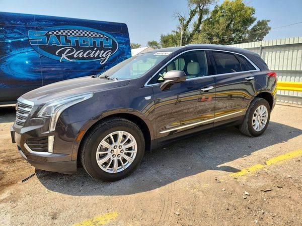 2017 CADILLAC XT5