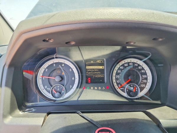2014 RAM 1500 ST