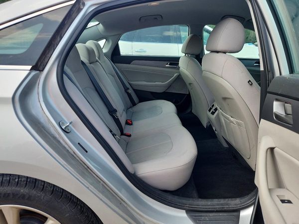 2019 HYUNDAI SONATA