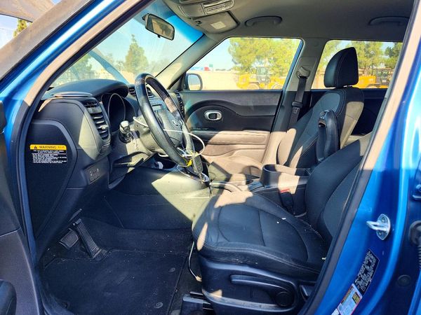 2017 KIA SOUL Plus