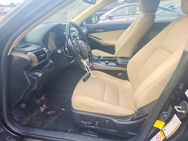 2016 LEXUS IS