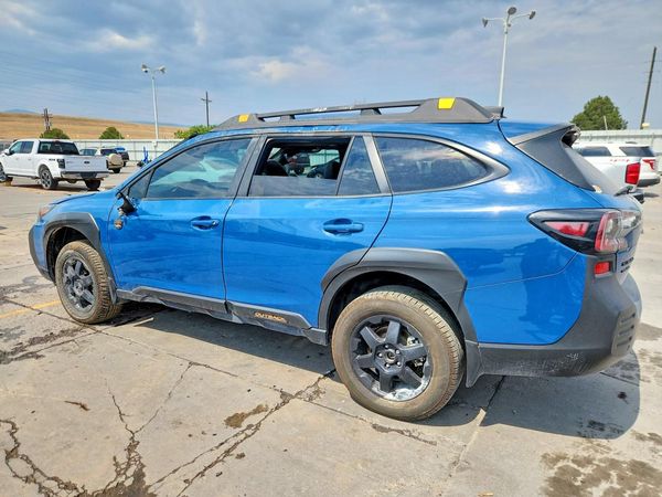 2025 SUBARU OUTBACK Wilderness