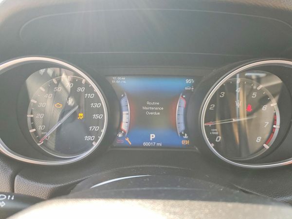 2017 MASERATI LEVANTE Sport