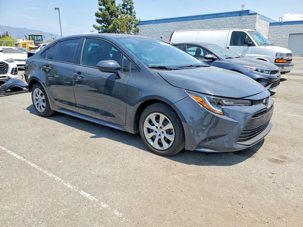 2025 TOYOTA COROLLA LE