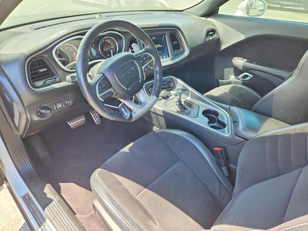 2017 DODGE CHALLENGER SRT 392