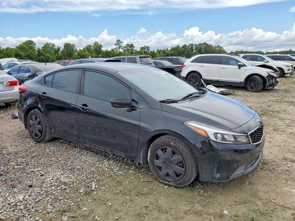 2017 KIA FORTE