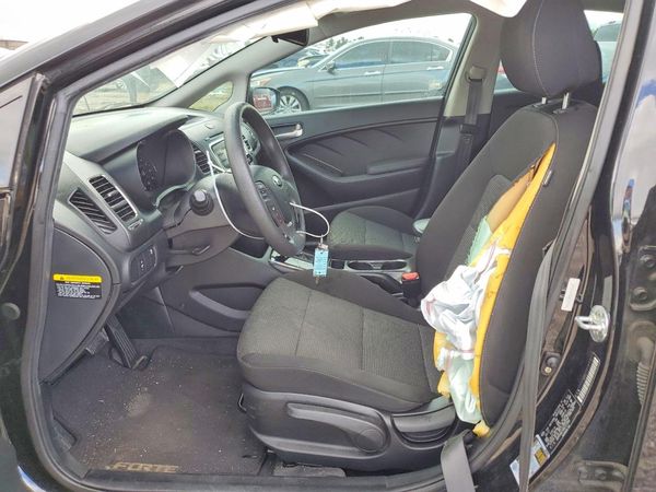 2017 KIA FORTE