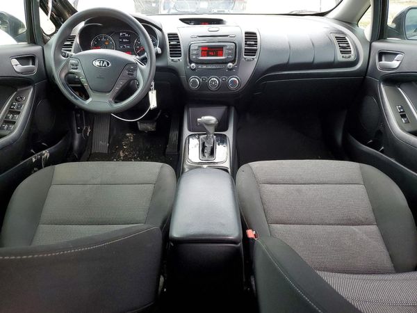 2017 KIA FORTE