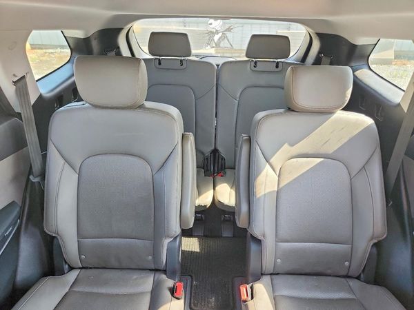 2019 HYUNDAI SANTA FE — SUVN