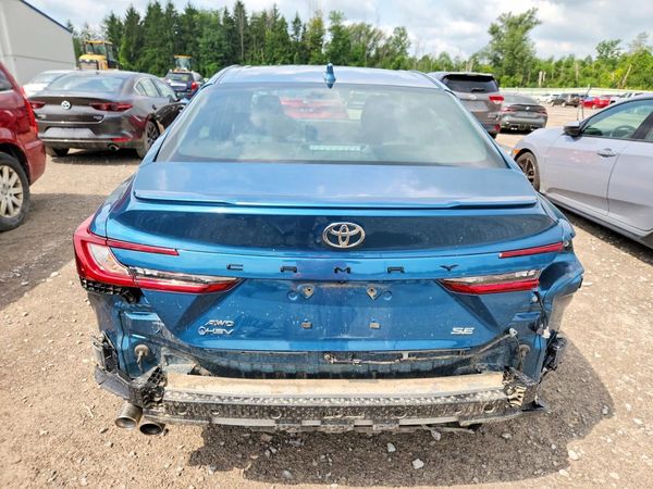 2025 TOYOTA CAMRY