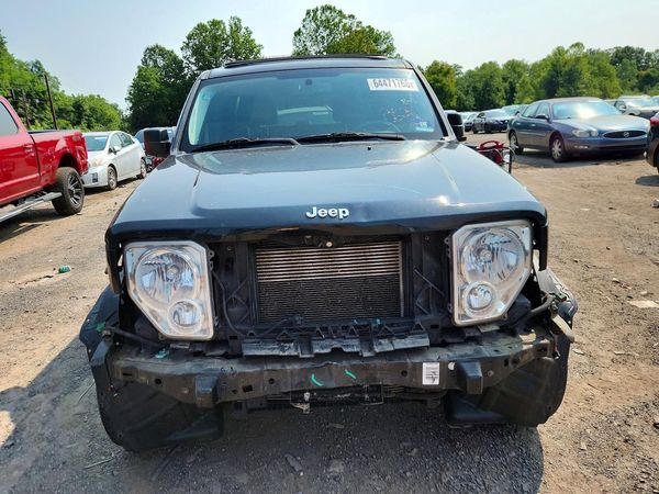 2012 JEEP LIBERTY Sport