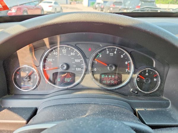 2012 JEEP LIBERTY Sport