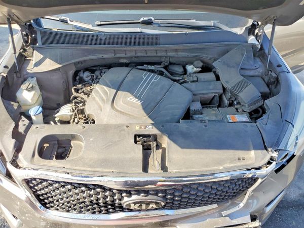 2016 KIA SORENTO L / LX