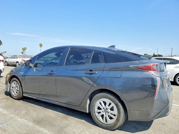 2017 TOYOTA PRIUS