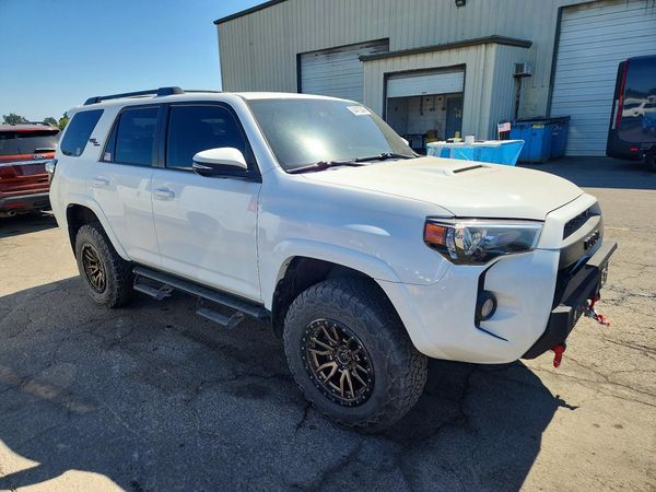 2020 TOYOTA 4RUNNER Base Grade