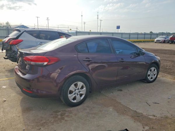 2018 KIA FORTE LX Base