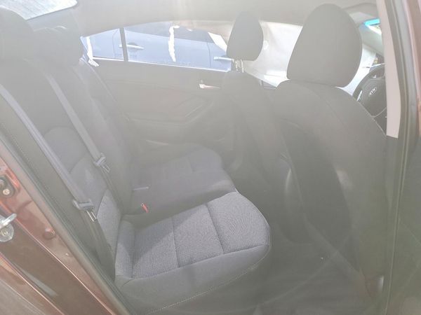 2018 KIA FORTE LX Base