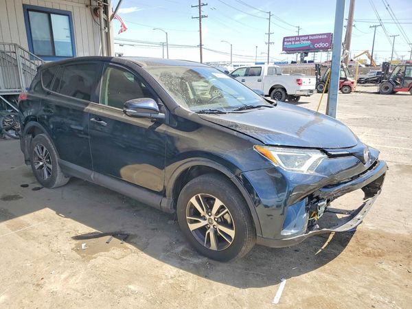 2018 TOYOTA RAV4 Adventure/XLE