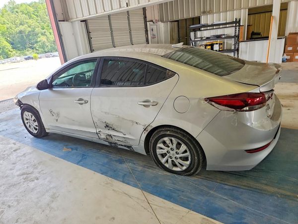 2017 HYUNDAI ELANTRA