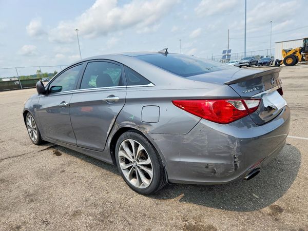 2013 HYUNDAI SONATA