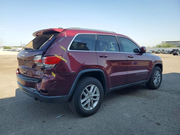 2017 JEEP GRAND CHEROKEE LAREDO 4X2