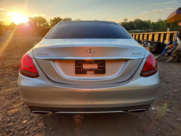 2015 MERCEDES-BENZ C