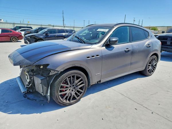 2020 MASERATI LEVANTE