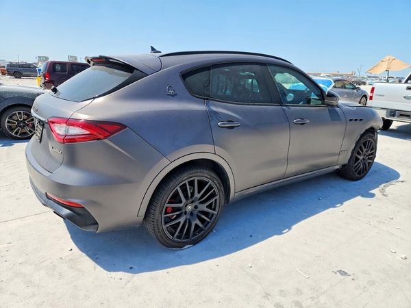 2020 MASERATI LEVANTE