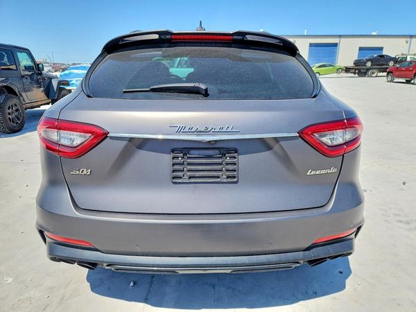 2020 MASERATI LEVANTE