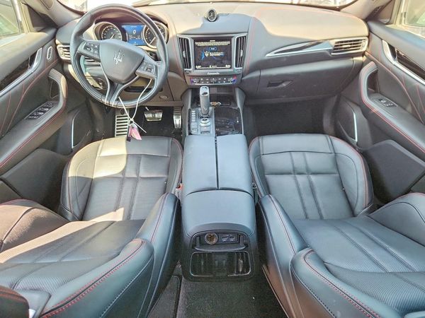 2020 MASERATI LEVANTE