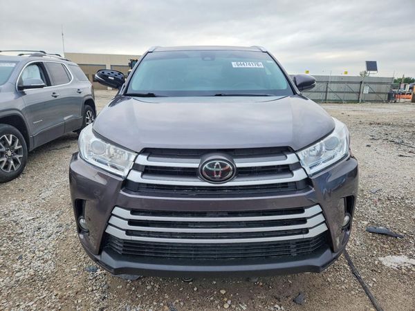 2019 TOYOTA HIGHLANDER SE/XLE