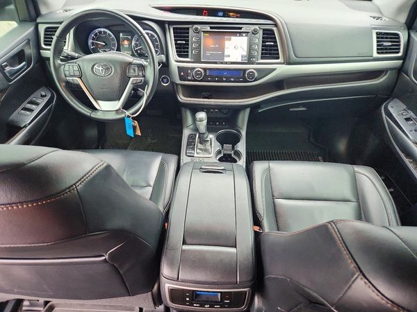 2019 TOYOTA HIGHLANDER SE/XLE